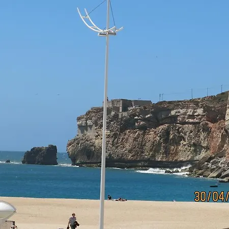 Pensjonat Baia Serena Nazaré